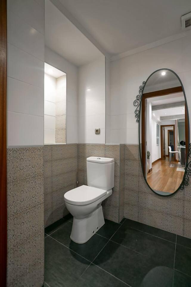 Amplio Apartamento En Gros Con Parking Privado Сан Себастиан Екстериор снимка